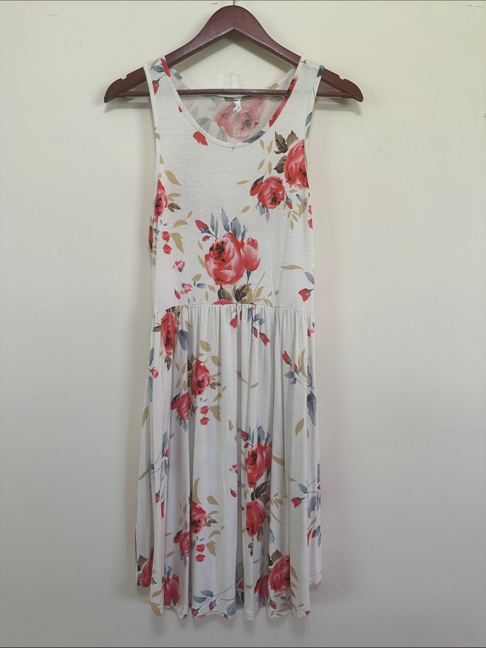 Sleeveless Floral Midi Dress in White with Rose Print